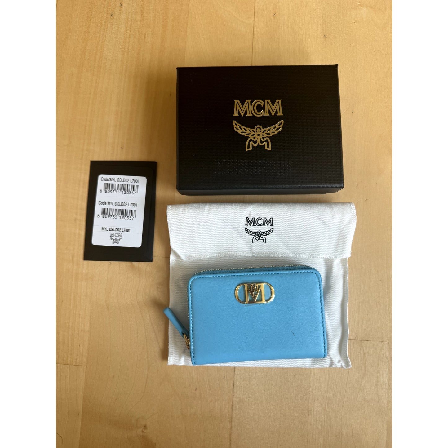 MCM Womens Mode Travia Zip Around Wallet